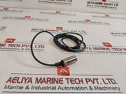 Omron E2El-x5E2 2M Proximity Switch