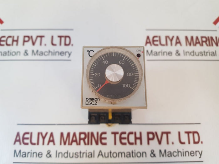 Omron E5C2-r20G Temperature Controller 0-100°C ,200/220 Vac