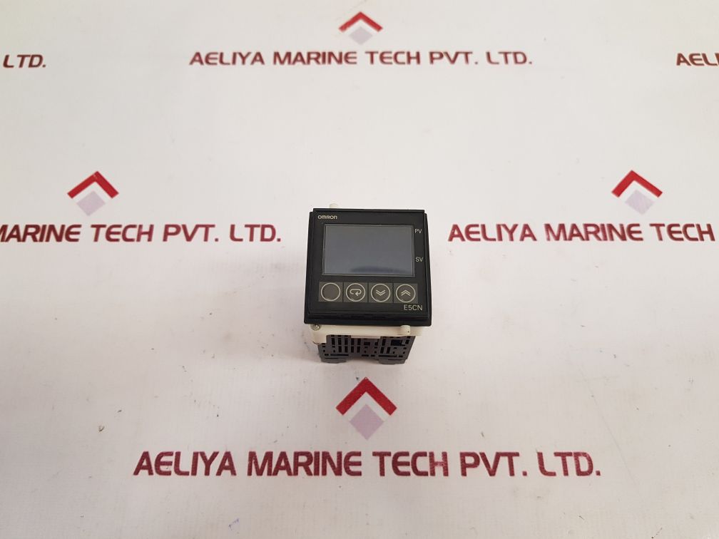 Omron E5Cn-r2T Temperature Controller Used One