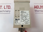 Omron E5Cs-r1Kj Temperature Controller 100 To 240Vac