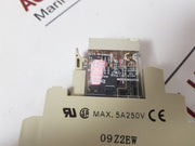 Omron G2R-2-sni(S) Relay With Socket
