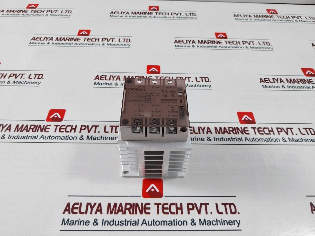 Omron G3Pb-215B-2H-vd Solid State Contactor 