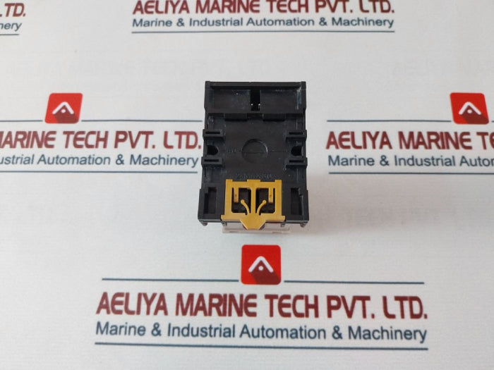 Omron H3Ba-305 Timer 100/110/120Vac 50/60Hz