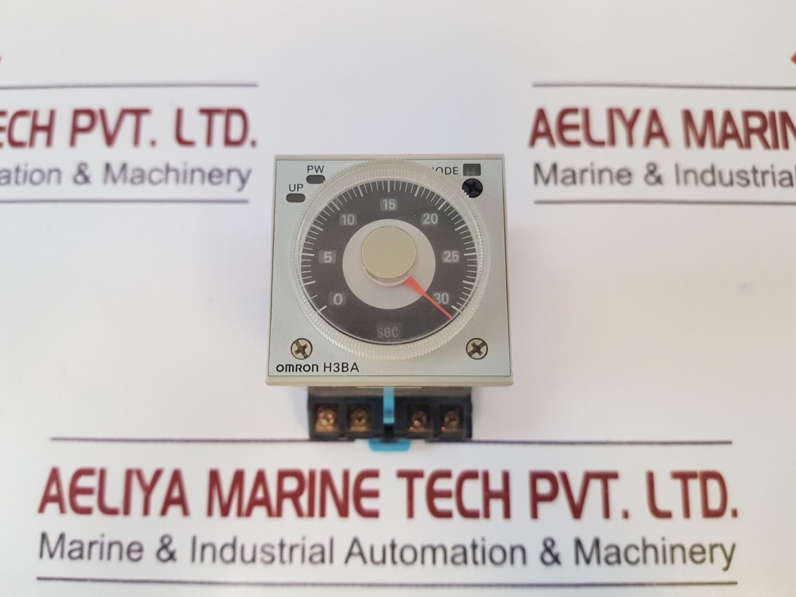 Omron H3Ba-n8H Timer With Base