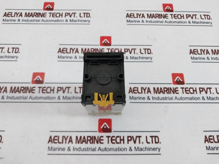 Omron H3Bh-8 Power-off Delay Timer H3Bh 0.5 To 10 Min 100/110/120Vac 50/60Hz