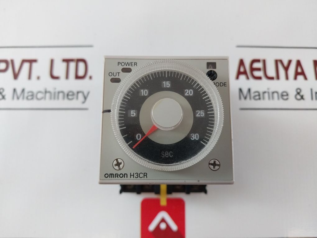 Omron H3Cr-a8 Timer With Base 100-240Vac 100-125Vdc 50/60Hz