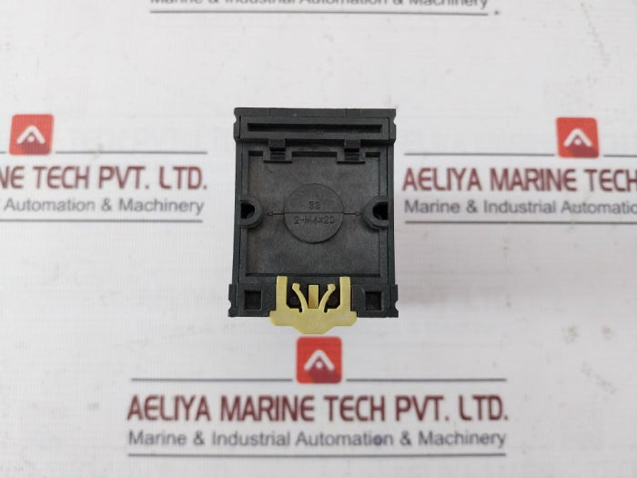 Omron H3Cr-a8 Timer Module With Base 100-240Vac 5A 250Vac