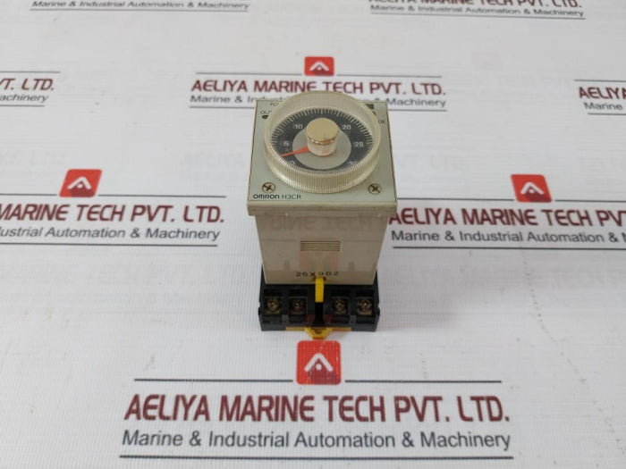 Omron H3Cr-a8E Solid-state Timer W/ Base 0-30 Sec 24–48 Vac 50/60 Hz