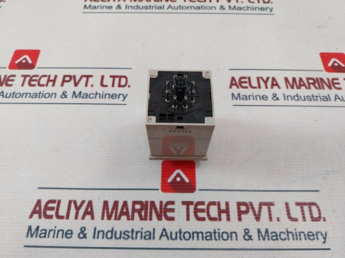 Omron H3Cr-a8E Timer 0-30 Sec 5A 250Vac