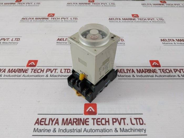 Omron H3Cr-a Solid State Timer With Pin Socket P2Cf-11, 0-1.2Sec 24Vdc ...