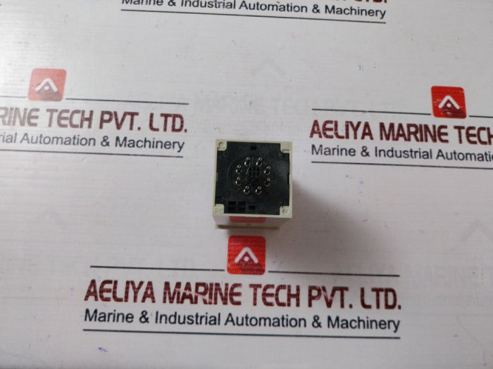 Omron H3Cr-g8L Timer 0-120 Sec 