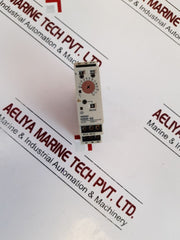 Omron H3DE-S2 timer 0.1S-120H 24-230VAC/DC 50/60HZ