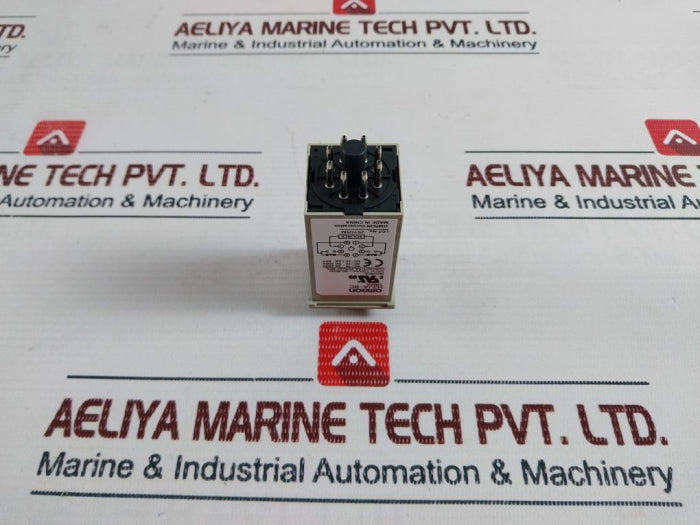 Omron H3Ja-8C Timer With Base 0-10 Sec