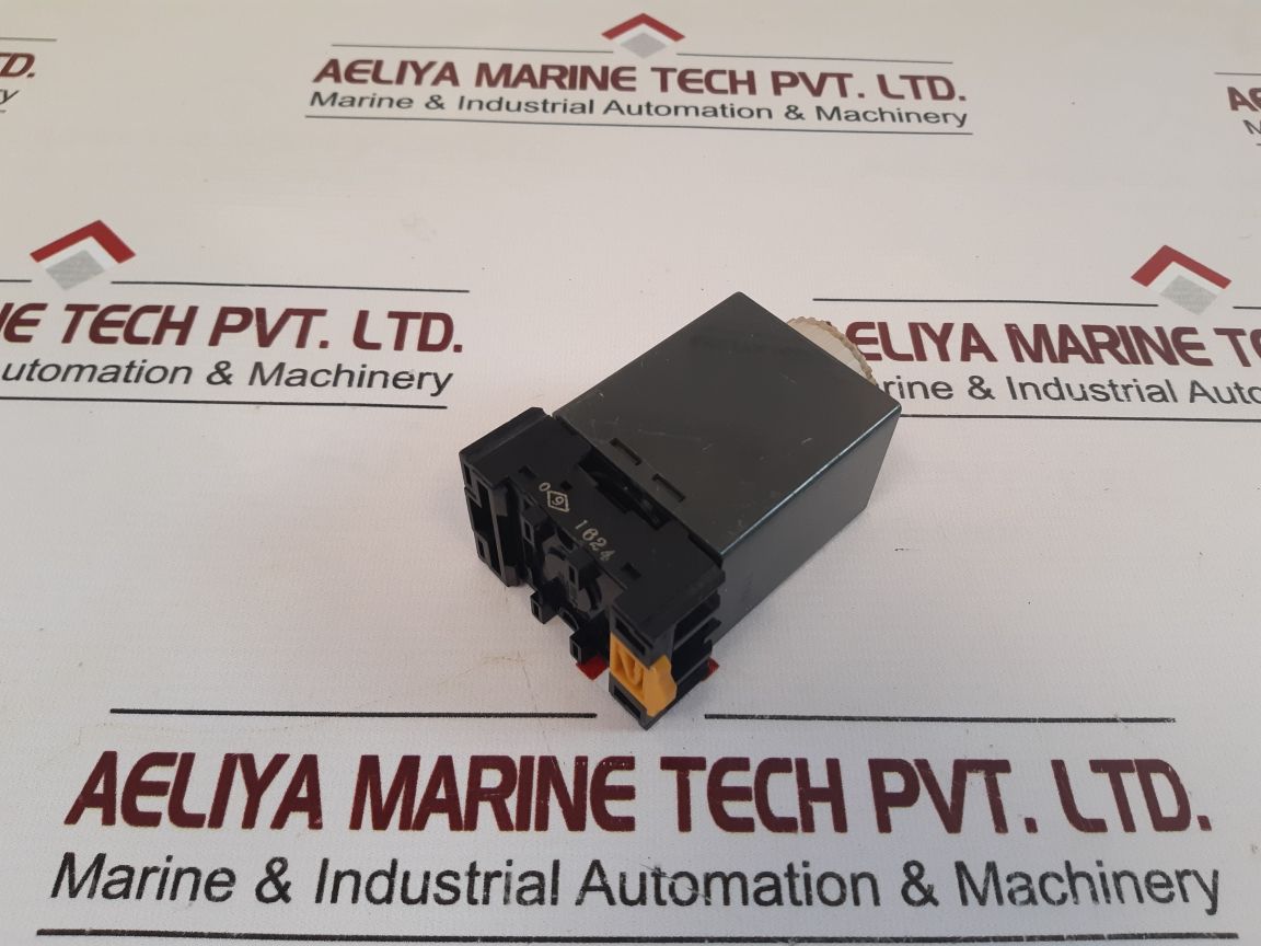 Omron H3M Timer 200/220 Vac