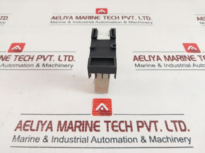 Omron H3Y-4- Timer 3A 250 Vac