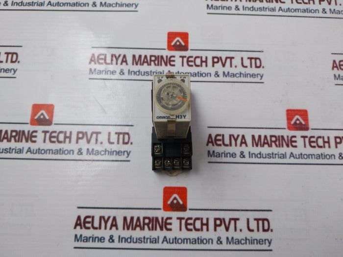 Omron H3Y-4 Timer With Base 0-30 Sec 