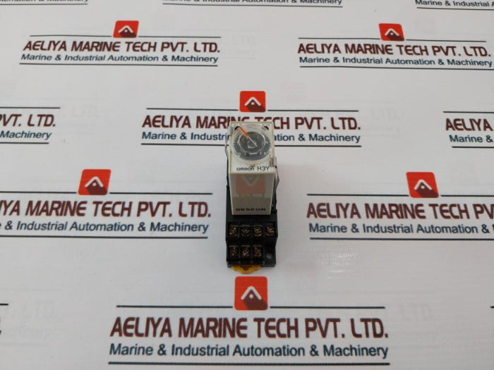 Omron H3Y-4 Timer With Base 0 – 5 Sec