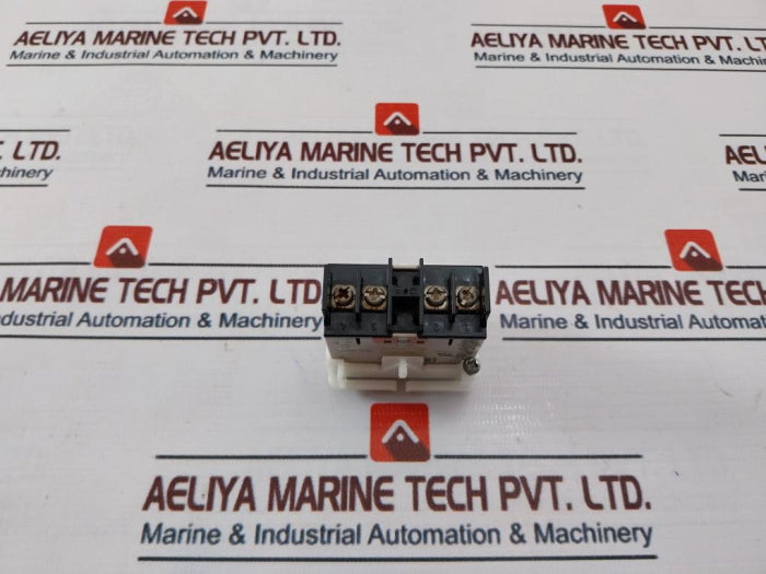 Omron H7Et-n Time Counter 