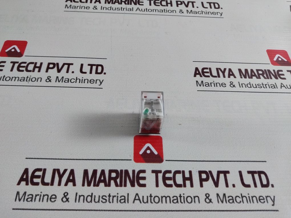 Lot Of 5X Omron My2N-d2-gs Relay 24Vdc