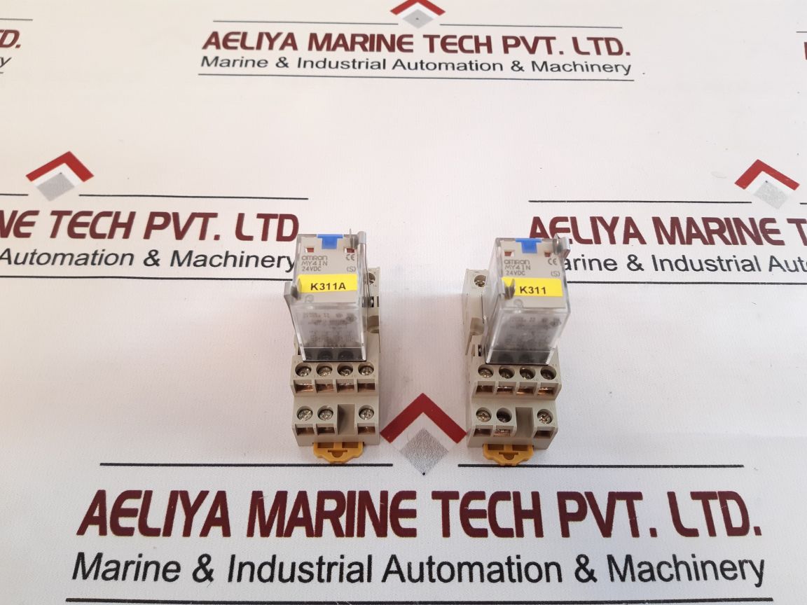 Omron My4In Relay With Base – Aeliya Marine