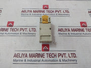 Omron Pyf-14A-n Relay Socket 250V