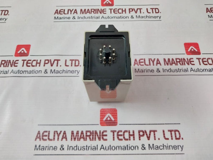 Omron Sdv-fh6 Voltage Sensor. (Used)