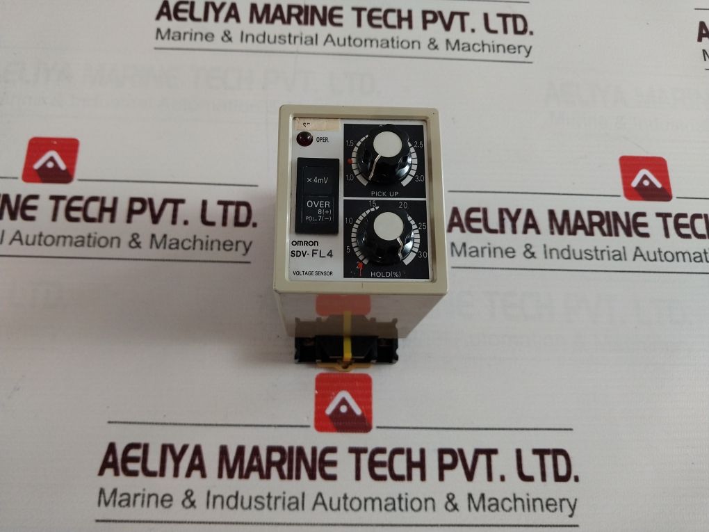 Omron Sdv-fl4 Voltage Sensor With Base 100/110 Vdc 2A 24Vdc