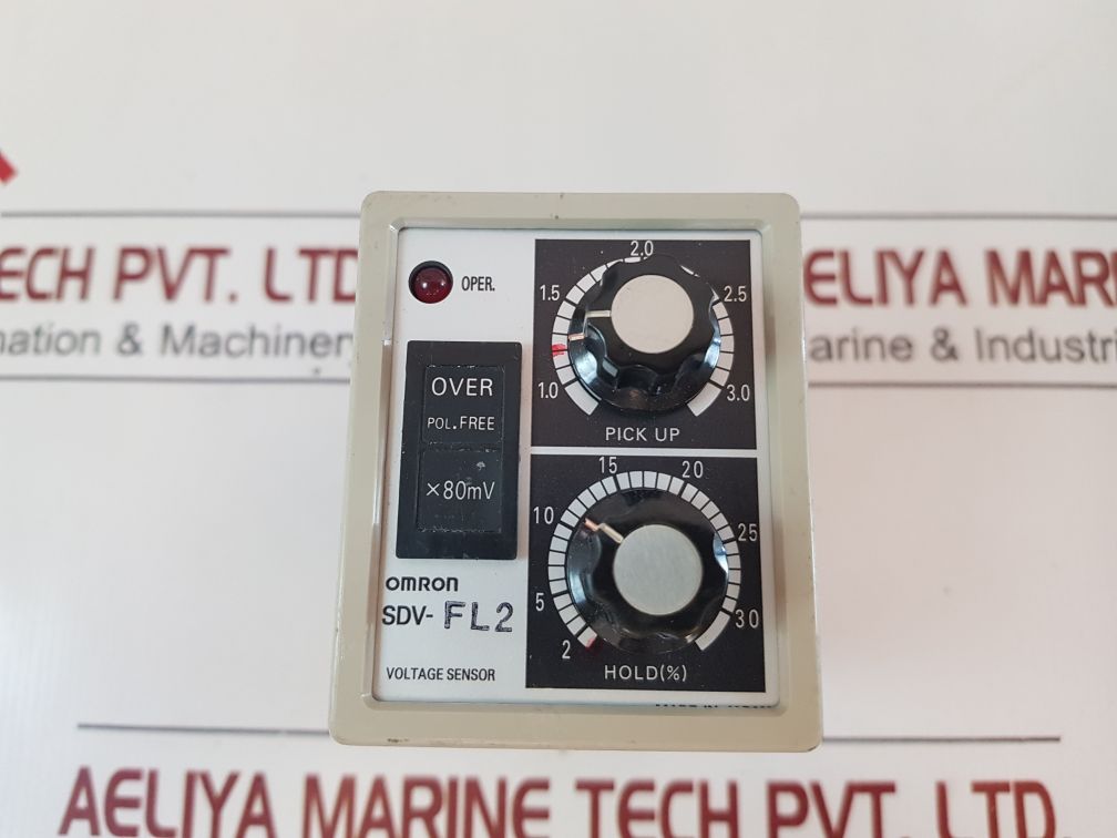 Omron Sdv-fl2 Voltage Sensor 250V With Base