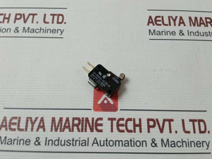 Omron V-15G5-1C25-k Basic Snap Action Switch 0.1A 125Vdc 2250Ra4 1 3Xg47