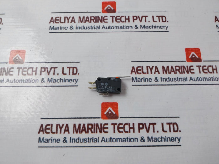 Lot Of 3X Omron V-162-1A6 Small Basic Switch 16A 250Vac