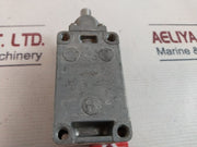 Omron Wld-g Limit Switch Ac-15 2A/250V