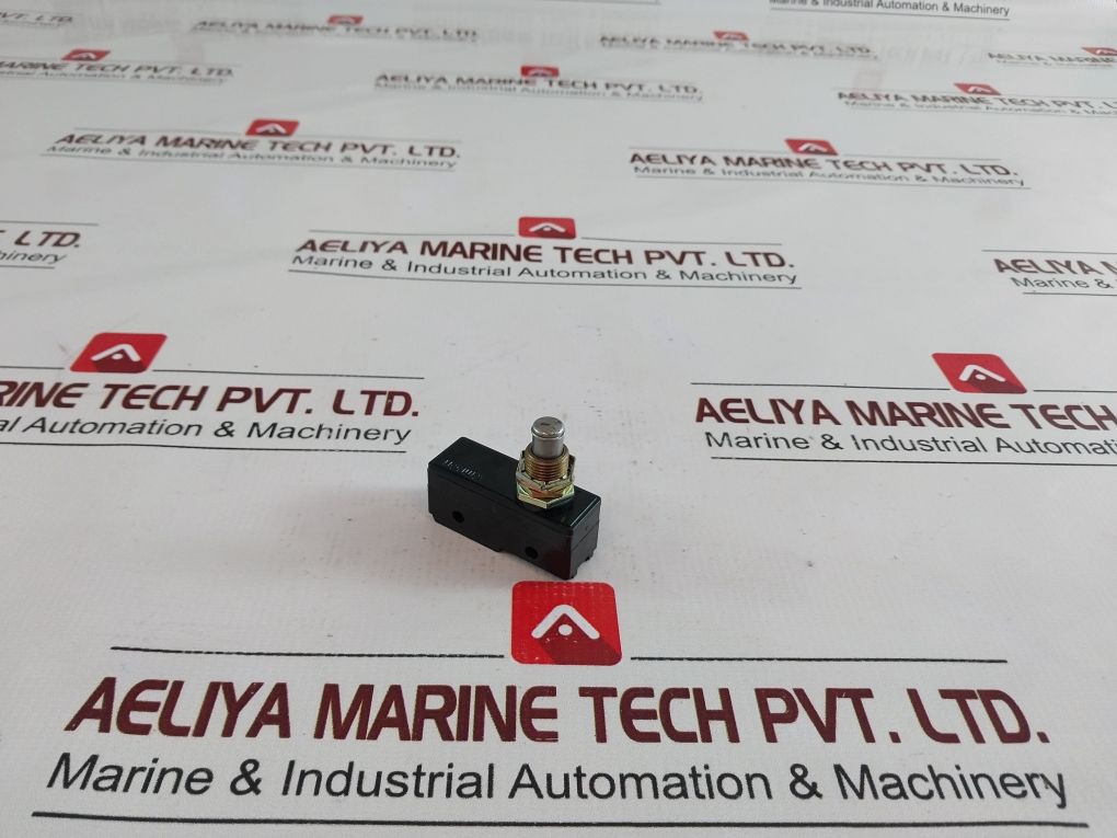 Omron Z-15Gq Limit/Snap Switch Z4G1P05A 675008