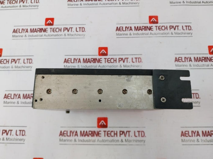 Oriental Motor Ezmc24A-a Linear Motion Controller 24V Dc 100-115V 5.0A