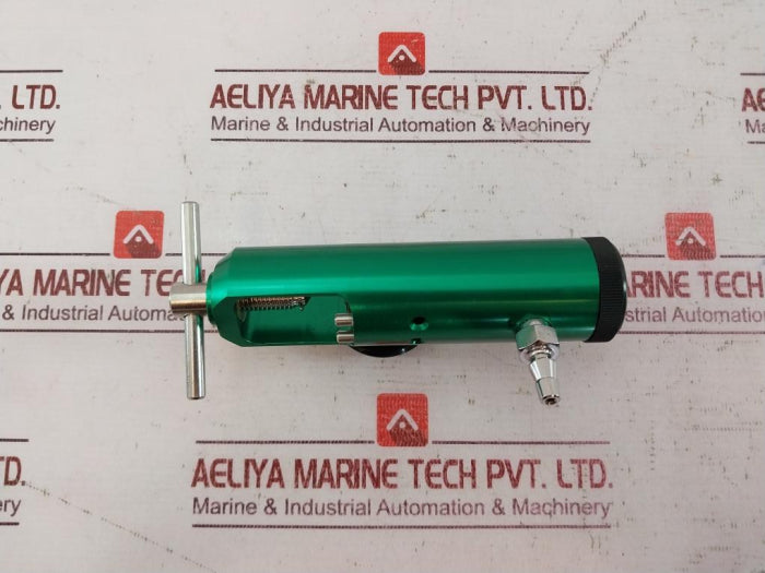 Oxygen Flow Control Regulator 0 To 3000 Psi Rev: A 006-0423