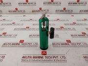 Oxygen Flow Control Regulator 0 To 3000 Psi Rev: A 006-0423