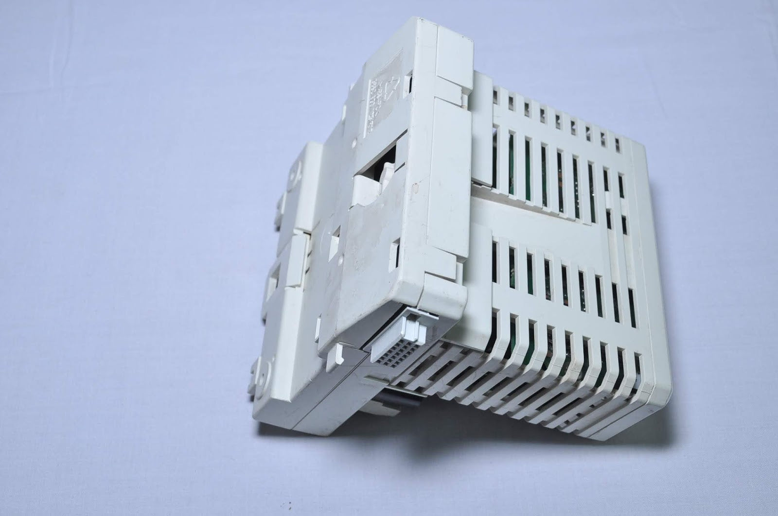 Abb ao820 analog output module