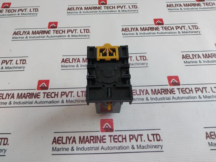 Panasonic Pmh-10M-ac120V Pmh Timer With Base 1S/10S, 7A 250V