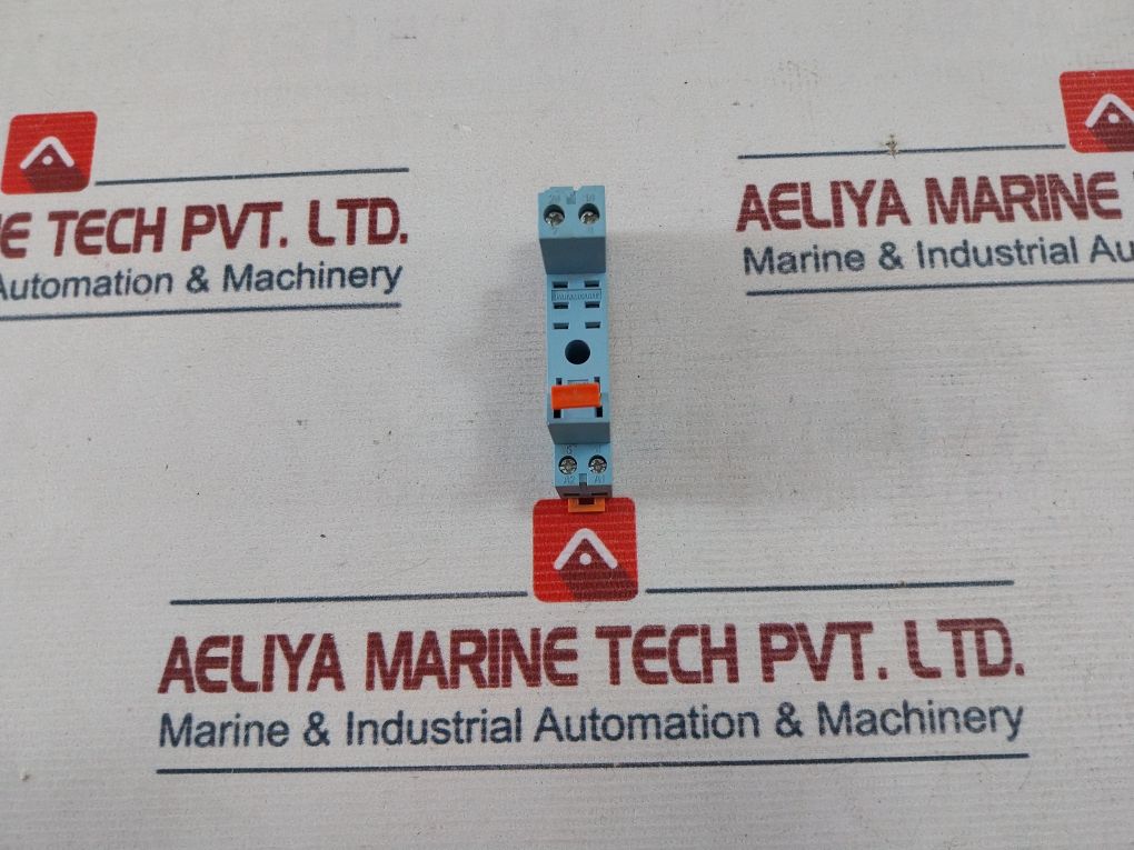 Paramount S2-d Plug In Relay Socket