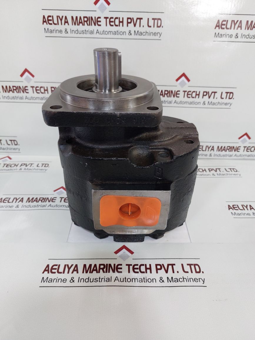 Parker 316 5030 002 Hydraulic Gear Pump