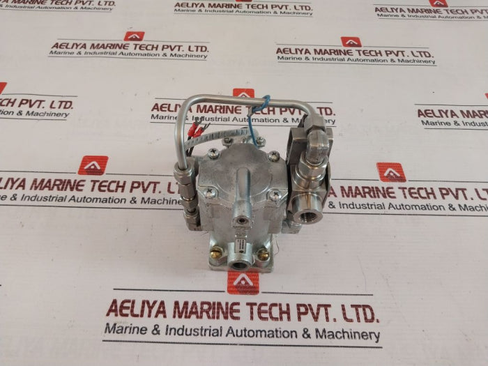 Parker K125104153 Solenoid Valve 120/110 Vac 50/60Hz