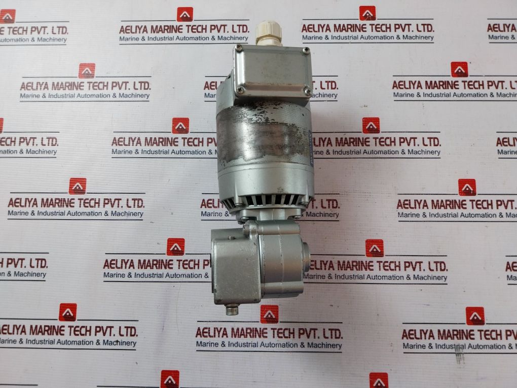 Parvalux Sd 29.M/654237/06C Permanent Capacitor Thermally Protected 220/240V