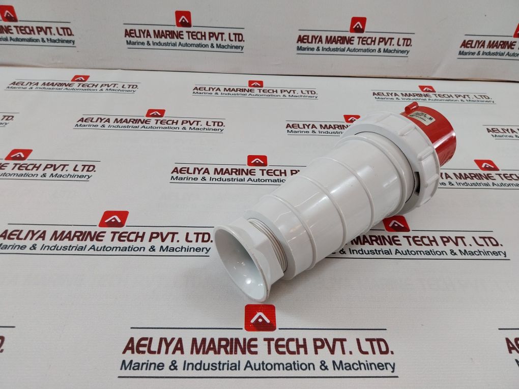 Pce 044 Power Twist Plug