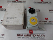 Pce 61132-4 Switch Interlocked Socket