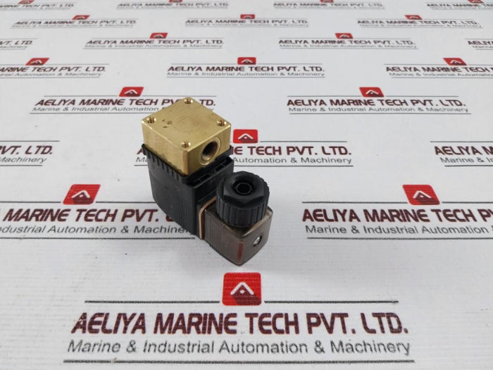 Peak Scientific 00267635 Solenoid Valve 02-5504