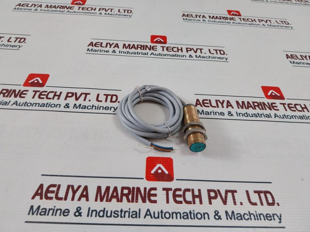 Pepperl+Fuchs Nbb5-18Gm60-a0 Proximity Switch