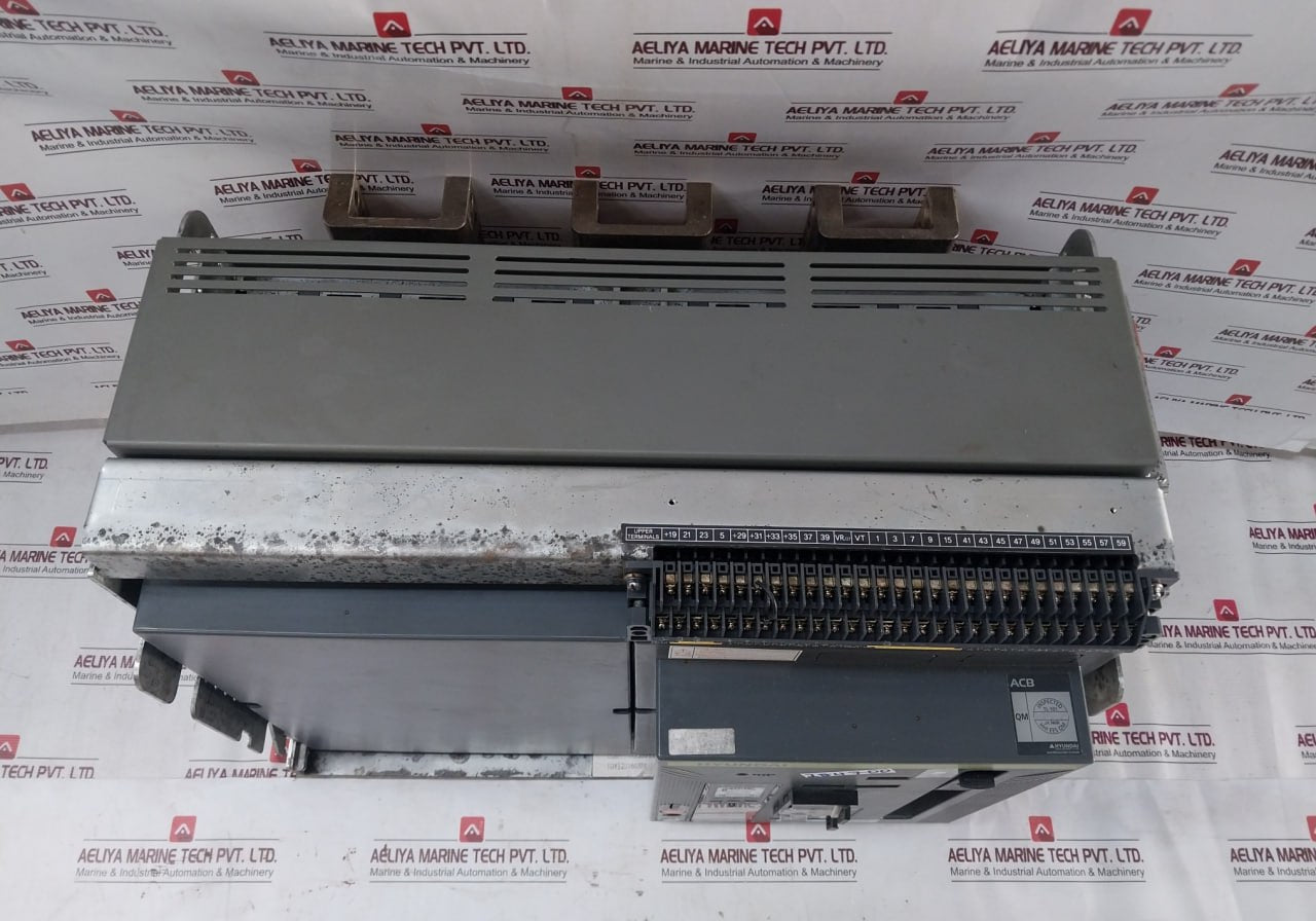 Hyundai Uan50C3C M1C1S168S 3 Pole Acb-air Circuit Breaker 1000V 50/60 Hz