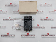 Schneider Electric Lv429266 3-pole Plug-in Base