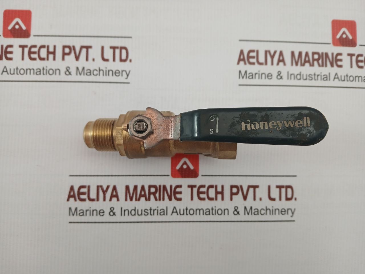 New Condition Ball Valve With Strainer Pn 1.6 Brand Honeywell