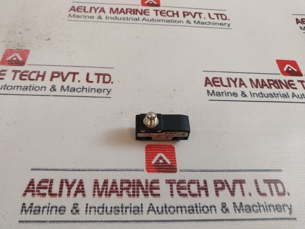 Pizzato Mk V11D06 Microswitch 16A