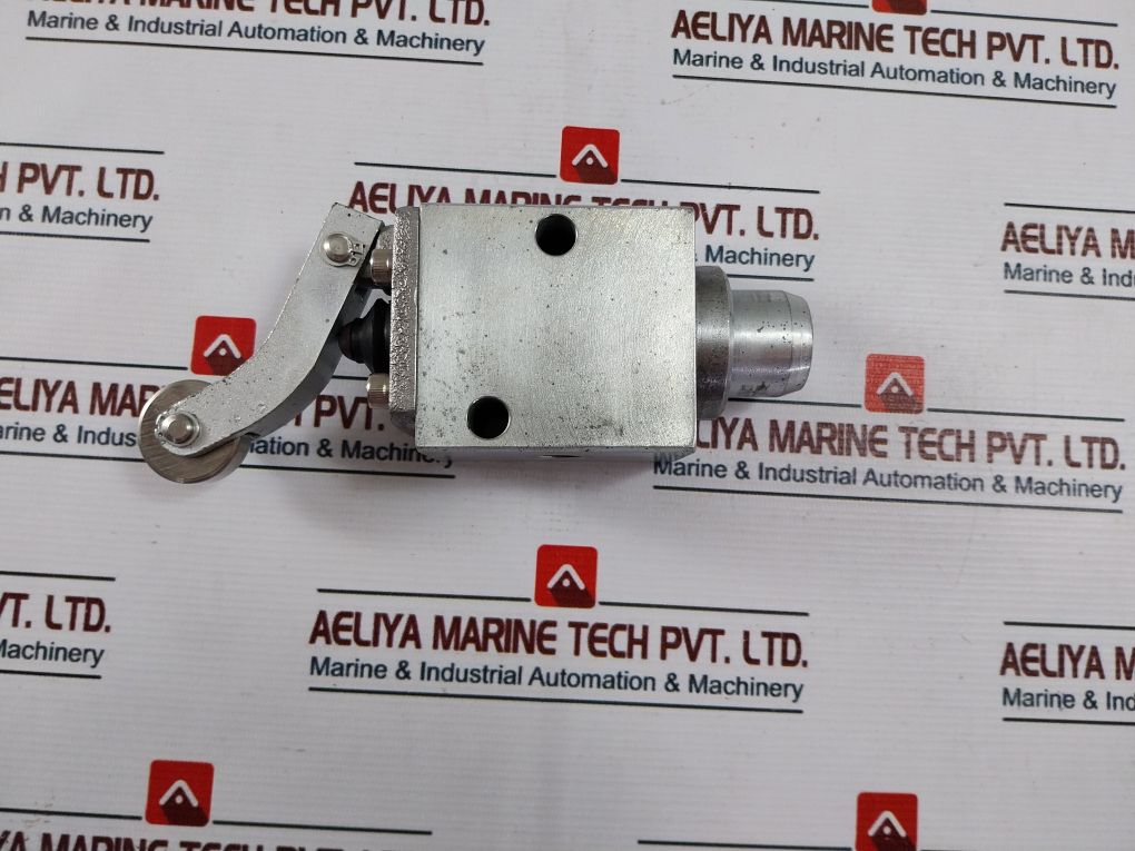 Pos. 13 Limit Switch